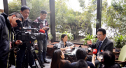 “牧区大寨”乌审召：绘就靓丽生态底色乌审召镇乌审召嘎查生态文明教育基地